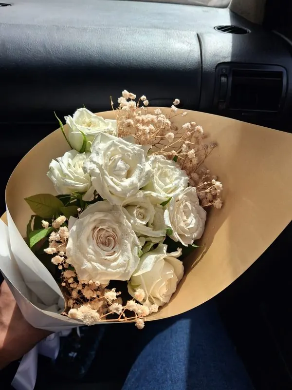 Photo réelle bouquet de fleurs livré à Casablanca